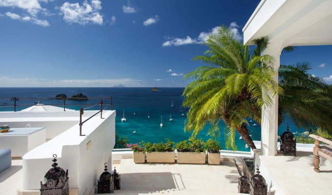 LOCATION SAINT BARTHELEMY - Villa de Luxe Vue Mer avec piscine privée offrant les services exclusifs de l’Hôtel Eden Rock