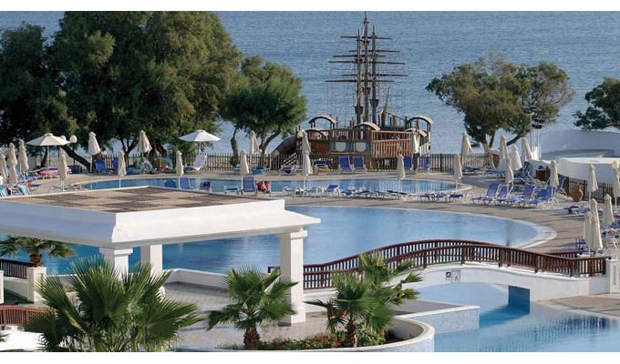 Votre Séjour en Crète, en hébergement 8j/7 nuits à l'hôtel en formule TOUT COMPRIS en chambre avec vue sur la mer. A PARTIR DE 326€/pers.