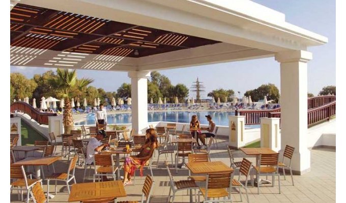 Votre Séjour en Crète, en hébergement 8j/7 nuits à l'hôtel en formule TOUT COMPRIS en chambre avec vue sur la mer. A PARTIR DE 326€/pers.