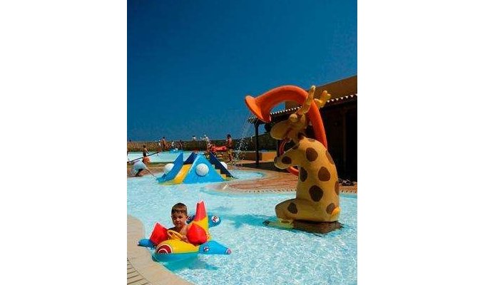 Votre Séjour en Crète, en hébergement 8j/7 nuits à l'hôtel en demi-pension en chambre Standard avec vue sur la montagne. A PARTIR DE 613€/pers.