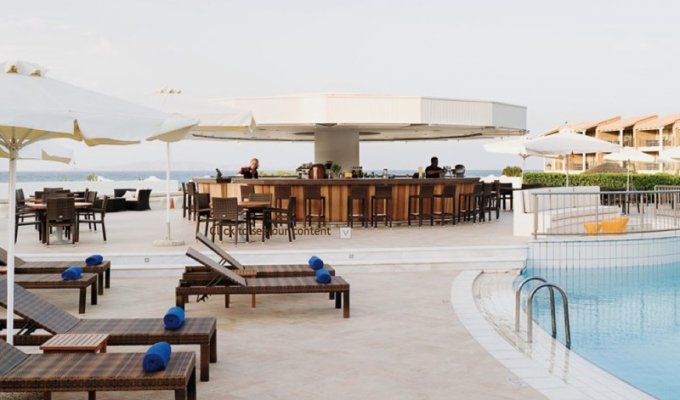 Votre Séjour en Crète, en hébergement 8j/7 nuits à l'hôtel en demi pension en chambre avec vue sur la mer. A PARTIR DE 419€/pers. 