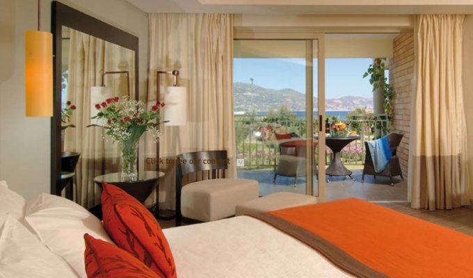Votre Séjour en Crète, en hébergement 8j/7 nuits à l'hôtel en demi pension en chambre avec vue sur la mer. A PARTIR DE 419€/pers. 