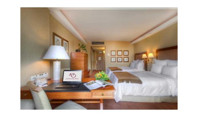 Votre Séjour en Grèce, en hébergement 8j/7 nuits à l'hôtel avec petit déjeuner en chambre standard. Hôtel Ledra Mariott