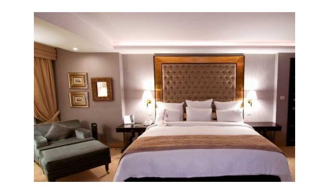 Votre Séjour en Grèce, en hébergement 8j/7 nuits à l'hôtel avec petit déjeuner en chambre standard. Hôtel Ledra Mariott