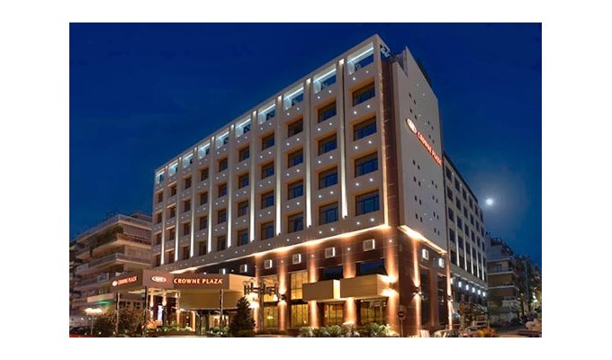 Votre Séjour en Grèce, en hébergement 8j/7 nuits à l'hôtel avec petit déjeuner en chambre supérieure. Hôtel Crowne Plaza Athènes