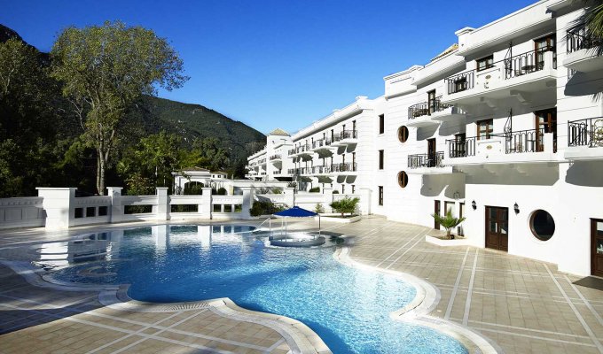 Votre Séjour en Grèce, en hébergement 8j/7 nuits à l'hôtel en demi-pension en chambre avec vue sur la montagne, transfert Aéroport. HOTEL GALINI & SPA RESORT 