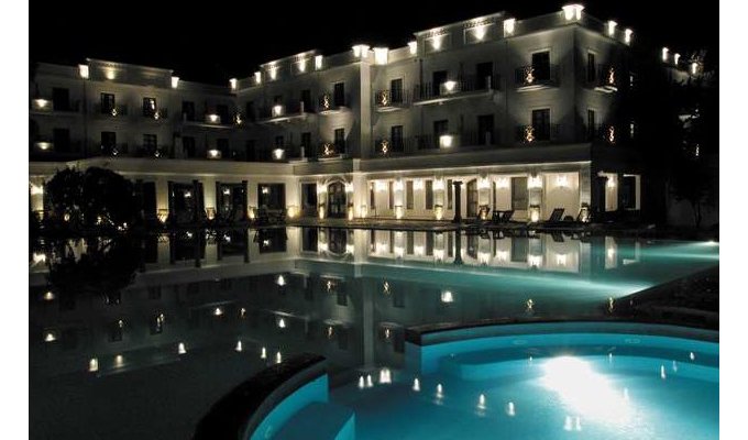 Votre Séjour en Grèce, en hébergement 8j/7 nuits à l'hôtel en demi-pension en chambre avec vue sur la montagne, transfert Aéroport. HOTEL GALINI & SPA RESORT 
