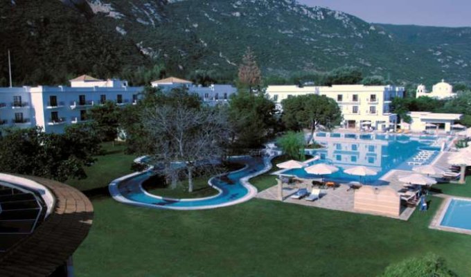 Votre Séjour en Grèce, en hébergement 8j/7 nuits à l'hôtel en demi-pension en chambre avec vue sur la montagne, transfert Aéroport. HOTEL GALINI & SPA RESORT 