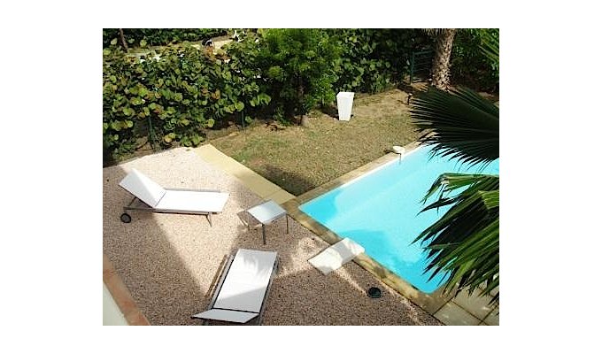 Location Villa à St Martin dans le Village de Baie Orientale avec piscine privative - 2 min à pieds de la plage - Caraibes - Antilles Françaises