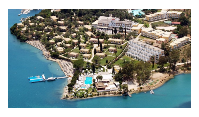 Votre Séjour en Grèce, en hébergement 8j/7 nuits à l'hôtel en formule Tout inclus en chambre avec vue sur l'arrière pays. Hôtel Corcyra Beach.