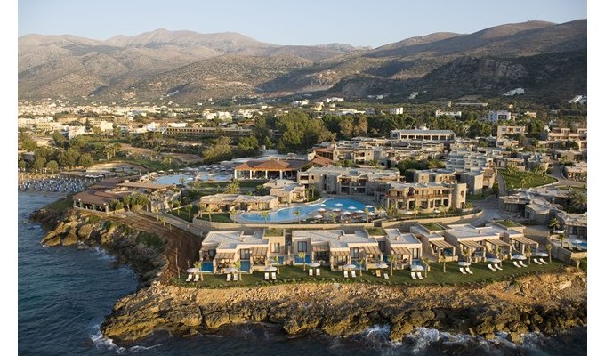 Votre Séjour en Crète, en hébergement 8j/7 nuits en chambre avec vue sur jardin en formule Tout compris. Ikaros Beach Resort & Spa.	