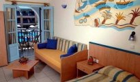 Santorin photo #8