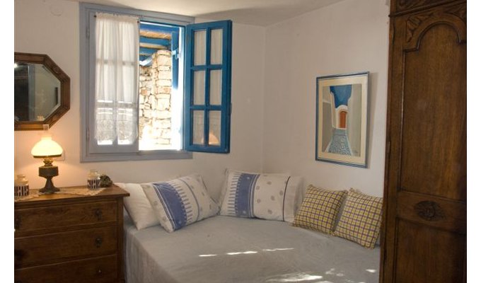 Location de Vacances Typique en Grèce, Studio dans un Moulin à Vent, Kythera.