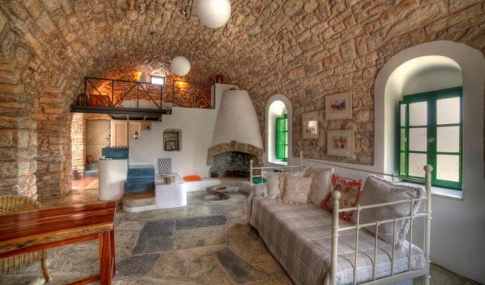 Location Maison Typique pour 2 - 4 personnes, sur l'Ile de Kythera.