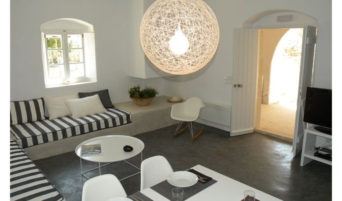 Location Villa pour 4 - 6 personnes, sur l'Ile de Kythera.