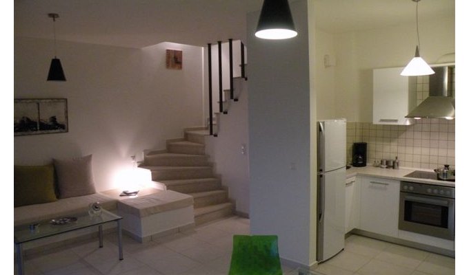 Location Villa dans un complexe Hôtelier, avec piscine. Hébergement 3 - 5 pers.