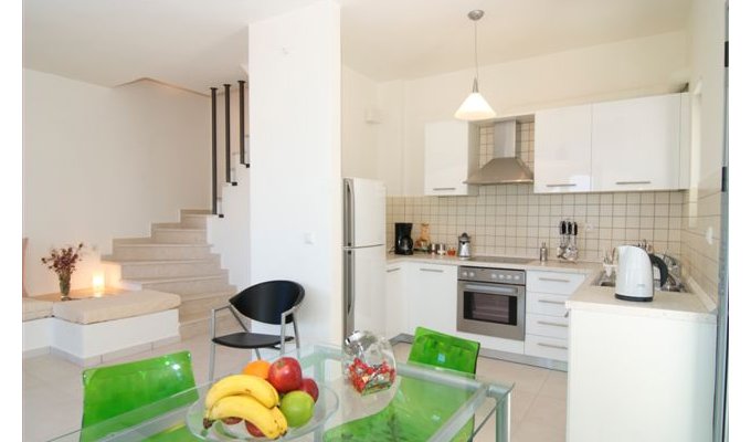 Location Villa dans un complexe Hôtelier, avec piscine. Hébergement 3 - 5 pers.
