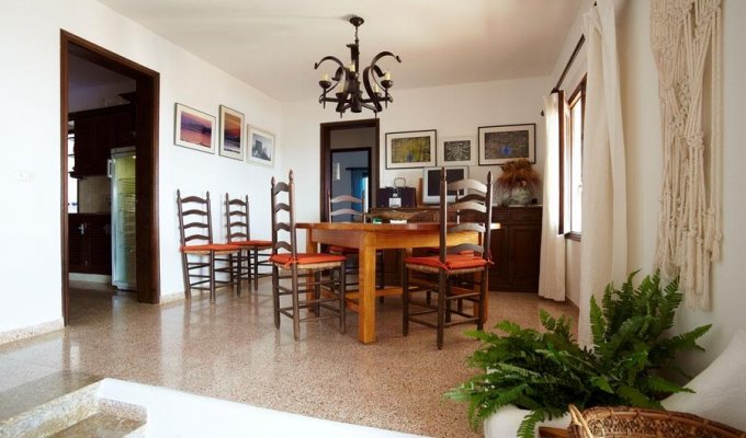 Location Villa de Luxe Ibiza Piscine Privée Bord de Mer Cala Codolar Iles Baléares Espagne