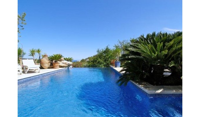 Location Villa de Luxe Ibiza Piscine Privée Bord de Mer San Agustin Iles Baléares Espagne