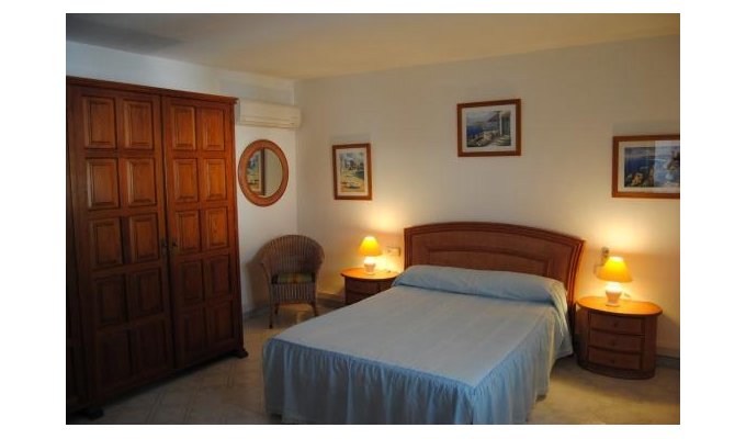 Location Villa Ibiza Piscine Privée Bord de Mer Porroig Iles Baléares Espagne