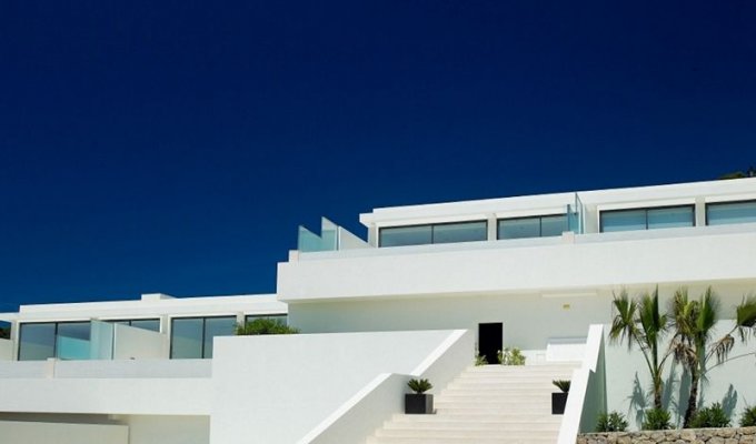 Location Villa de Luxe Ibiza Piscine Privée Bord de Mer Cala Carbo Iles Baléares Espagne