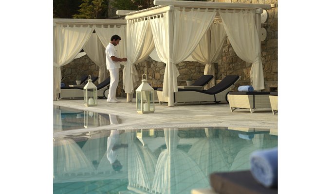 Votre Séjour à Mykonos, en hébergement 4j/3 nuits à l'hôtel avec petit déjeuner en chambre Classique. 	
