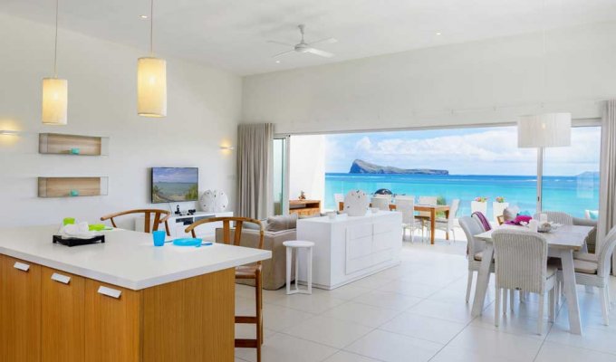 Location Suites & Penthouses Ile Maurice à Cap Malheureux au pied de la plage 