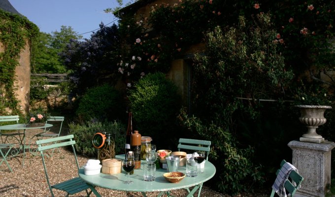 Pays de la Loire Location Maison de Charme Angers avec jardin privatif dans le parc d'un chateau