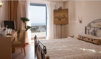 Naxos photo #12