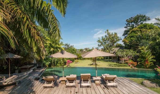 Indonesie Bali Location Villa Umalas proche de la plage avec piscine privée et personnel