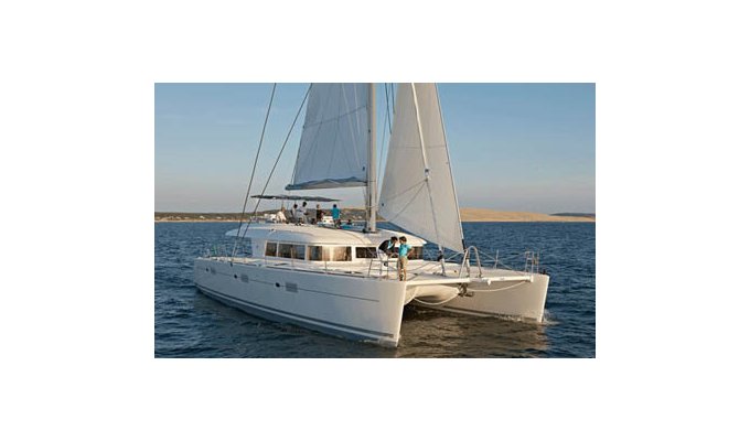 Location Catamaran avec équipage en Toscane