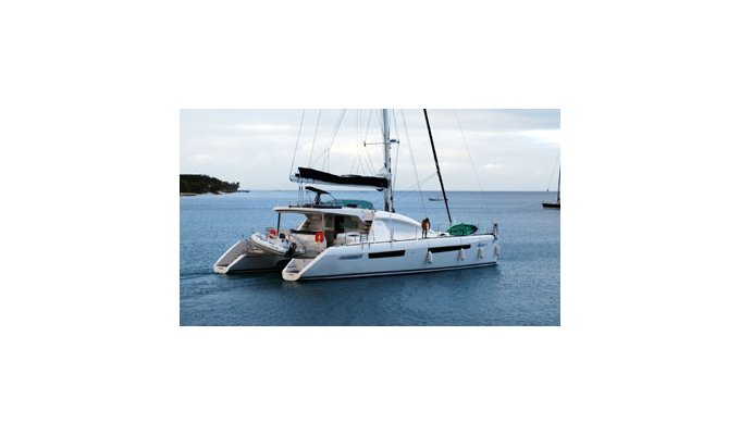 Location Catamaran avec équipage en Sardaigne