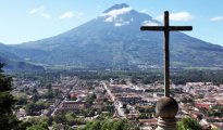 Lac Atitlan photo #8