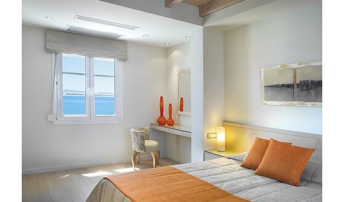Votre Séjour en Grèce, en hébergement 8j/7 nuits à l'hôtel avec petit déjeuner en chambre standard. 