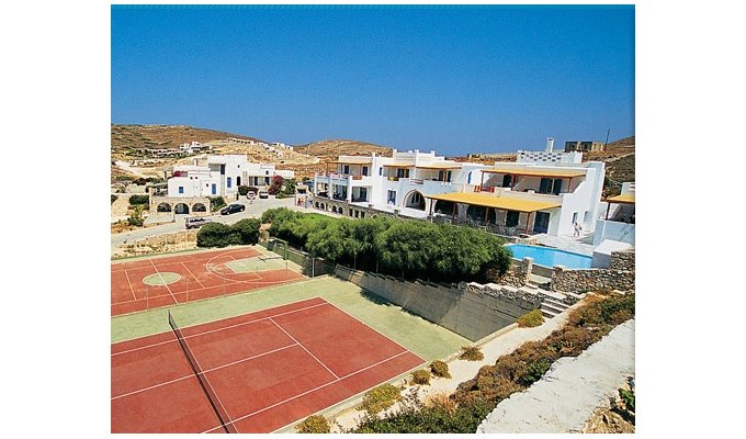 Votre Séjour dans les Cyclades, en hébergement 8j/7 nuits à l'hôtel en formule petit-déjeuner en chambre standard.