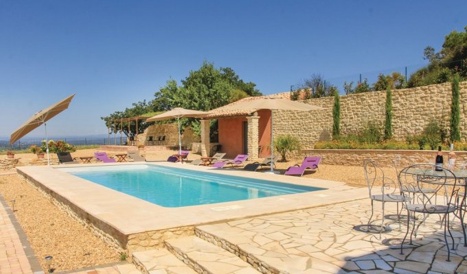 Mont Ventoux location villa Provence avec piscine privee chauffee