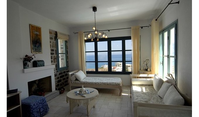 Location Villa Crete pour 8 personnes, avec piscine privée et une magnifique vue sur la mer.