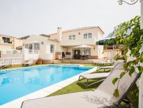  TNF Villas