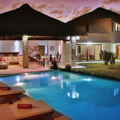Villas luxueuses avec piscine privée à débordement